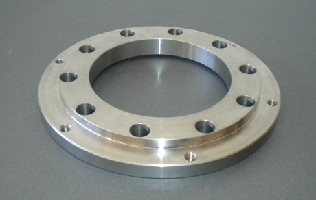  Punched flange 